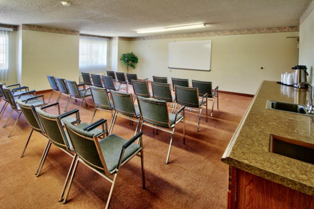 Western Skies Inn&Suites Los Lunas Exterior foto